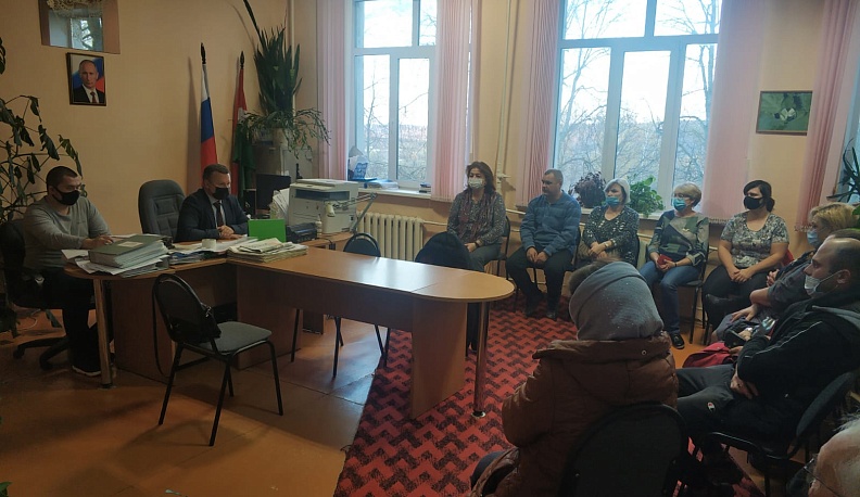 В Ферзиковском районе обсудили планы по развитию поселка Дугна