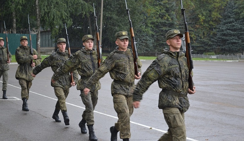 В Козельске открылся пятый военно-патриотический полевой лагерь для юнармейцев области