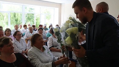 Ферзиковских медиков поздравили с профессиональным праздником