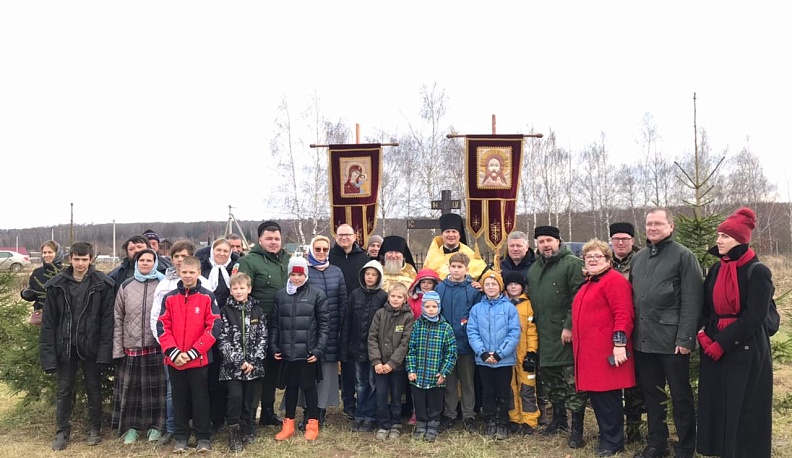 Братия Никитского скита Боровского Пафнутьева монастыря почтила память воинов