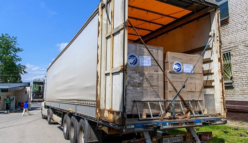 В Первомайск отправились 8 тонн гуманитарного груза из Калужской области