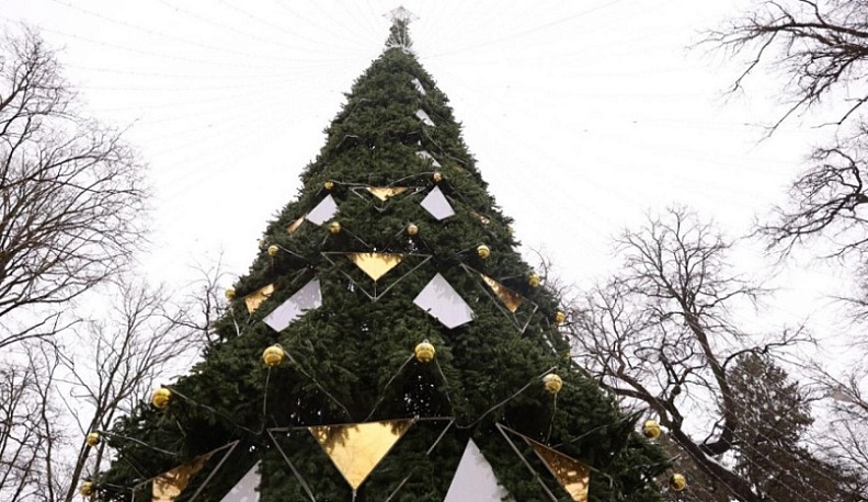 Дети героев СВО из Калужской области получают новогодние подарки