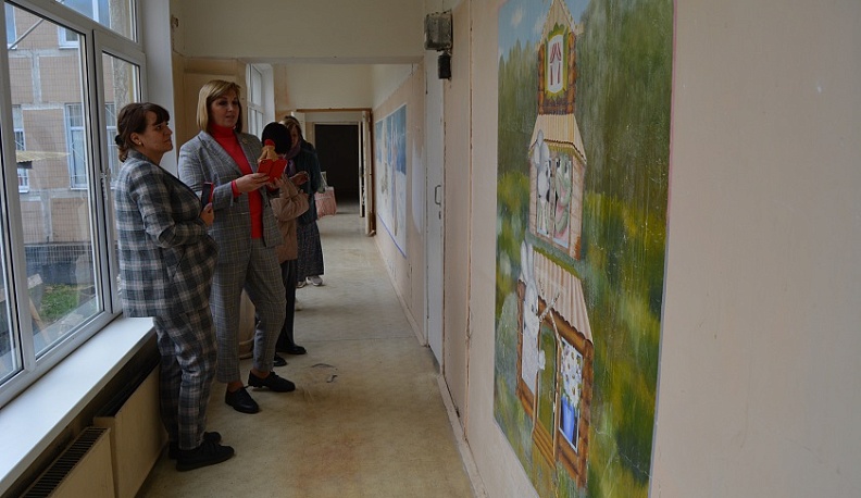 Уполномоченный по правам ребенка провела прием в Тарусском районе