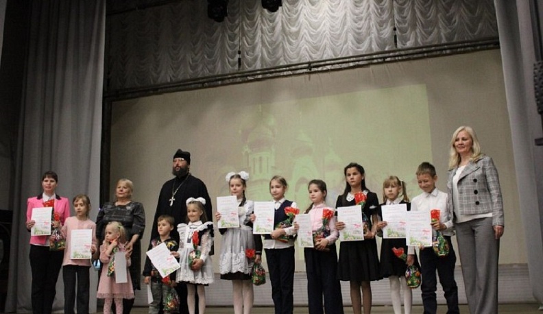 В Перемышле прошёл первый районный Пасхальный фестиваль