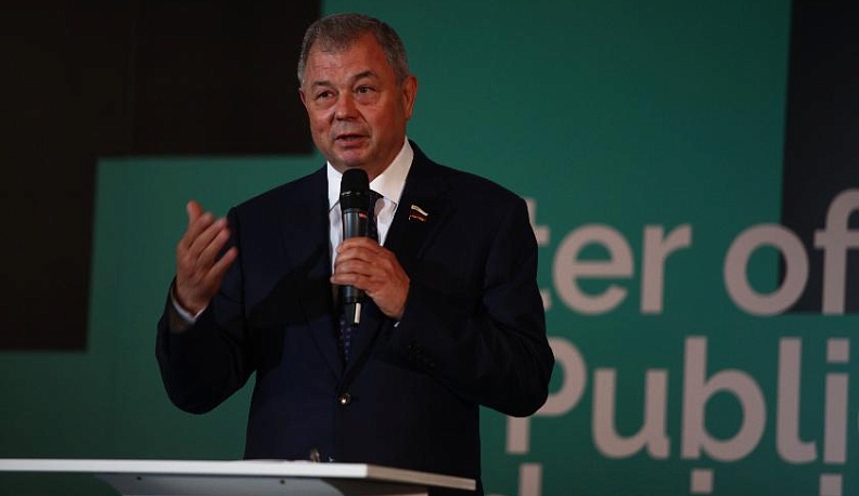 Анатолий Артамонов в Сколково принял участие в открытии программы обучения управленческих команд российских городов 