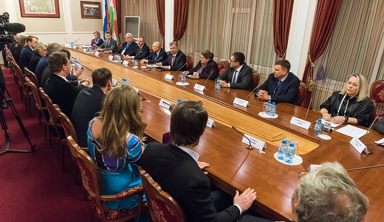 Бывший лидер ФРГ назвал Калугу оптимальным местом для немецких инвестиций