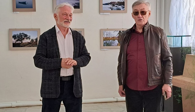 В Тарусе проходит выставка известного фотохудожника Алексея Зуева