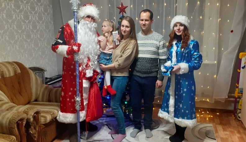 Командование военной полиции Калужской области поздравило коллег с Новым годом