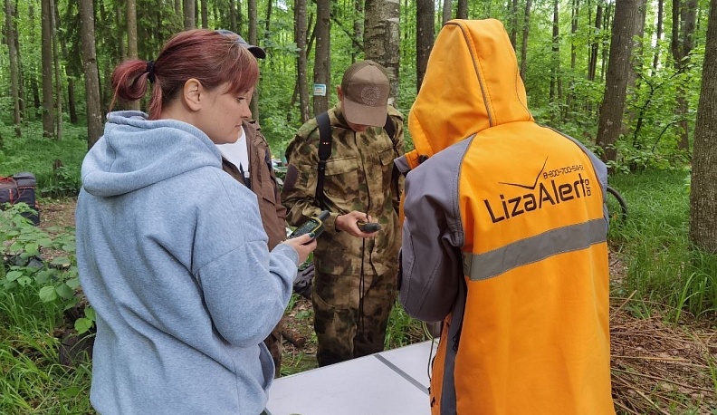 Пропавшую сутки назад пенсионерку в Калуге нашли живой