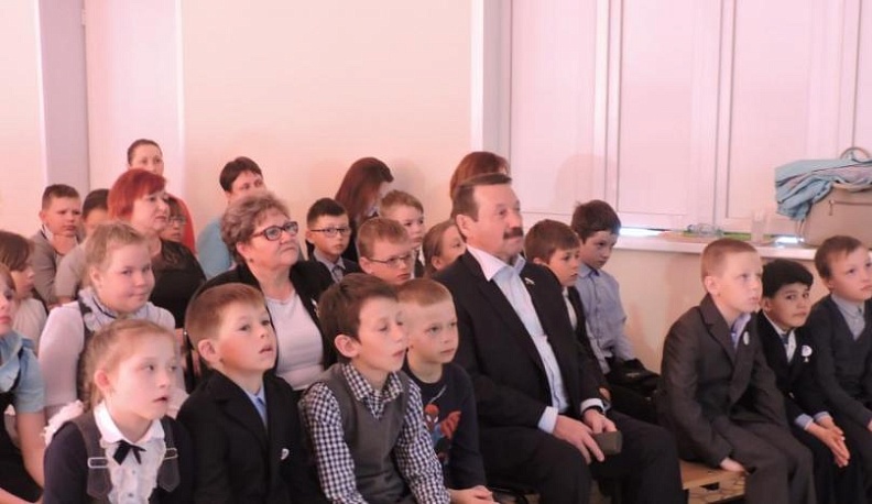 Геннадий Скляр принял участие в «Марше парков» в Перемышльском районе