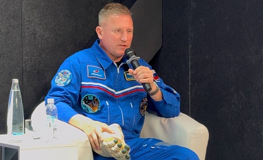 Существуют ли инопланетяне, как сыграть в футбол на МКС и чем пахнет космос?