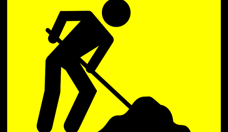 На калужских дорогах продолжают замену асфальтового покрытия 