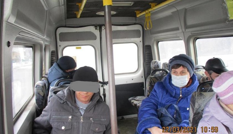 В Калуге проверили соблюдение масочного режима в общественном транспорте