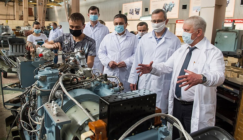 Владиславу Шапше представили «Калужский двигатель»