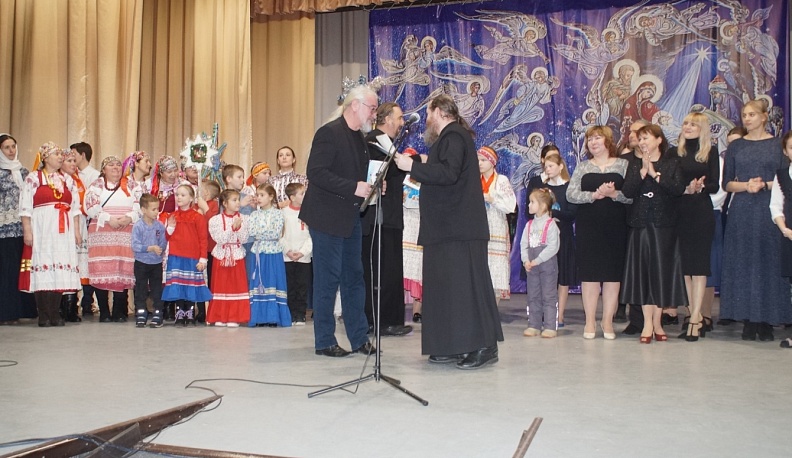 В Козельске прошел фестиваль Рождественских колядок
