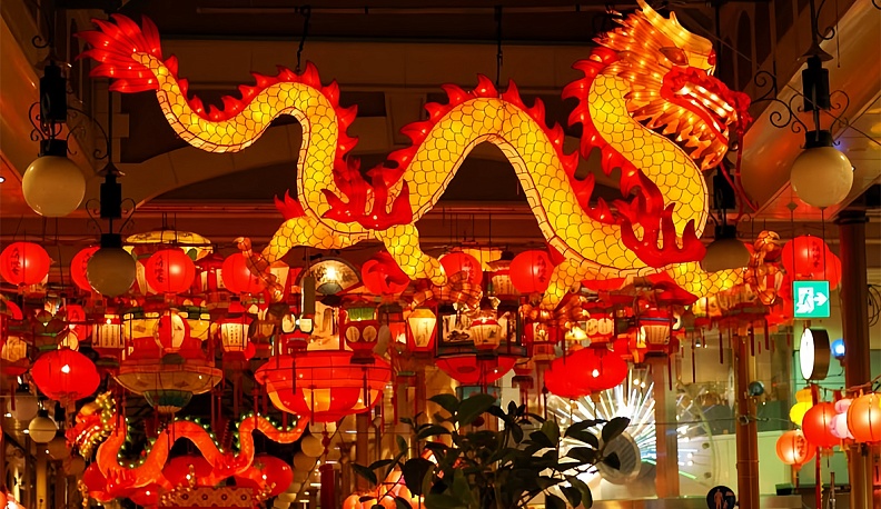 И снова...  с Новым годом!