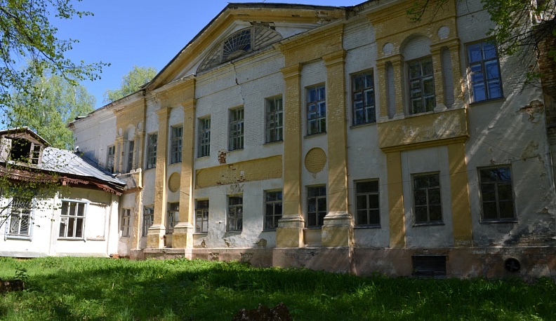 В Калужской области отремонтируют богимовский «Дом с мезонином» 