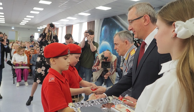 ЮНАРМЕЙСКАЯ ДОБЛЕСТЬ