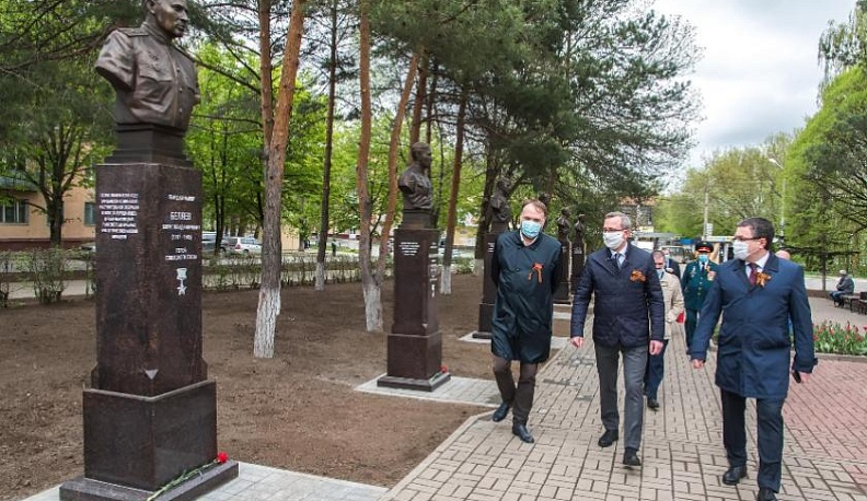 Владислав Шапша: «Мы помним свой генетический код – код народа победителя, дух людей, которые никогда не боятся никаких трудностей, защищая свою Родину»