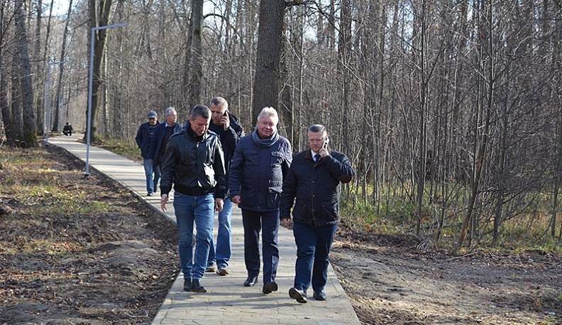 В Тарусе на отремонтированной дороже появились камеры и светодиодные фонари 