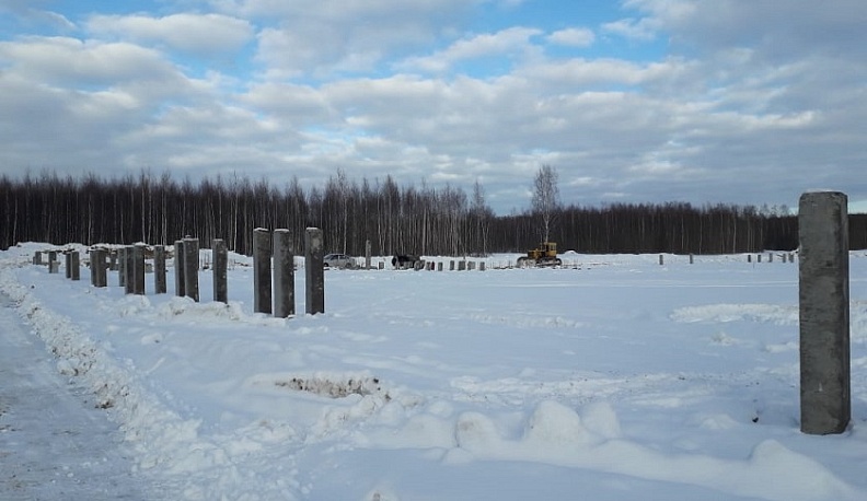 На Правобережье в Калуге начали строить крытый футбольный манеж