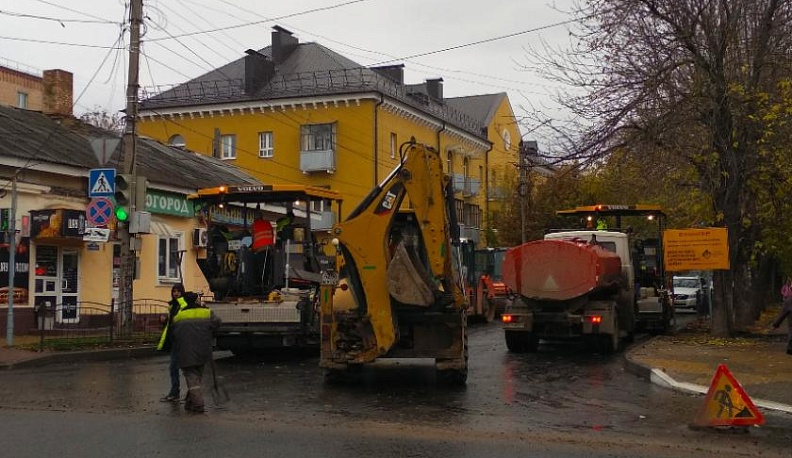 В Калуге продолжается ремонт дорог