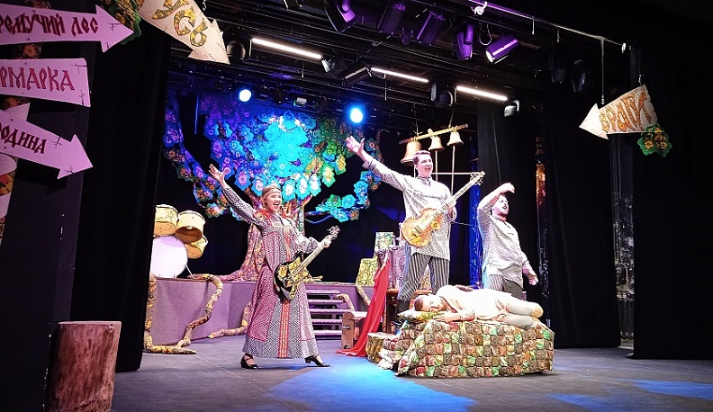 В Калуге покажет спектакли Орловский театр «Русский стиль»