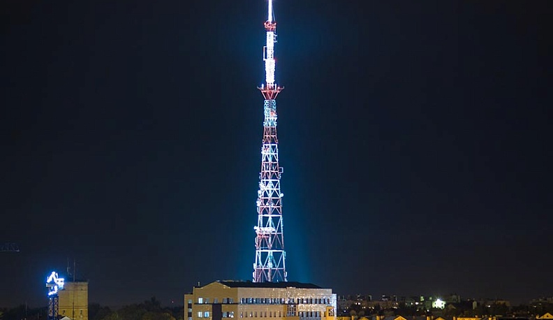 Телебашня в Калуге засверкает в честь студентов