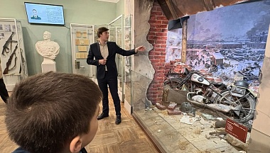 В Калужском объединённом музее-заповеднике открылась выставка «Когда бушуют грозы»