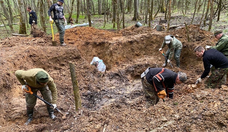 Поисковики обнаружили в Калужской области останки 254 красноармейцев