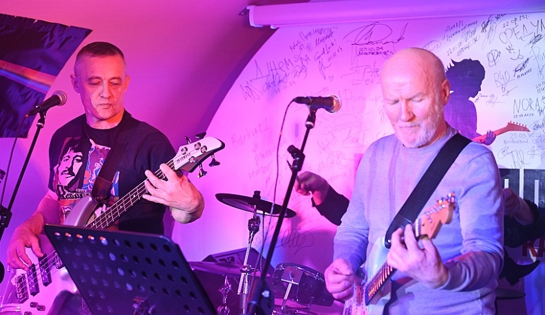 «Марафон» из Кирова завершил зиму в калужском «Рок-подвале»