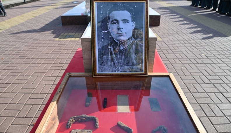 В Калуге проводили в последний путь воина-красноармейца из Татарстана