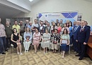 Калужских медиков и предпринимателей наградили за помощь фронту