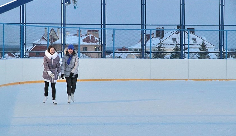 В Калуге работают три открытых катка