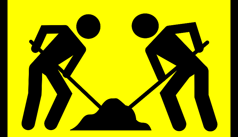 На улице Никитина в Калуге ограничили движение транспорта 