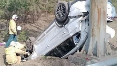 Легковушка улетела в кювет после столкновения с кроссовером под Калугой