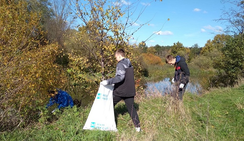 В Калужской области волонтеры привели в порядок берега еще двух рек