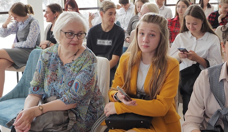 В Калуге прошла встреча с участниками платформы «Россия - страна возможностей»