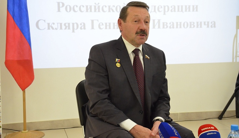 Геннадий Скляр привился сам и призвал калужан вакцинироваться