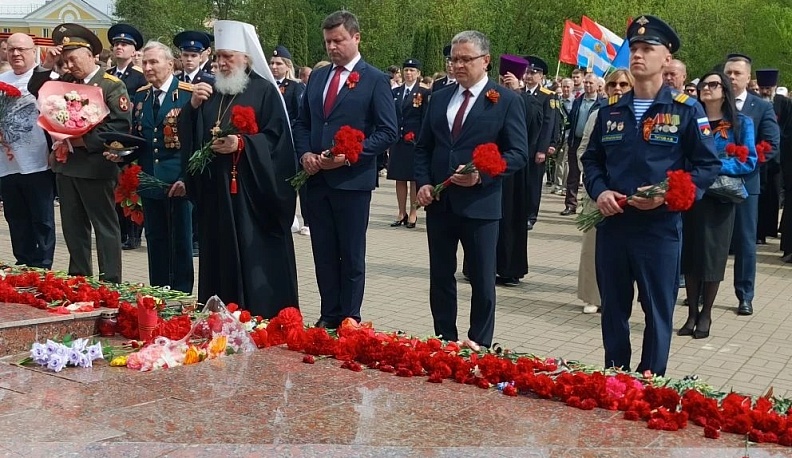 В Калуге прошел митинг в честь 81-летия Великой Победы