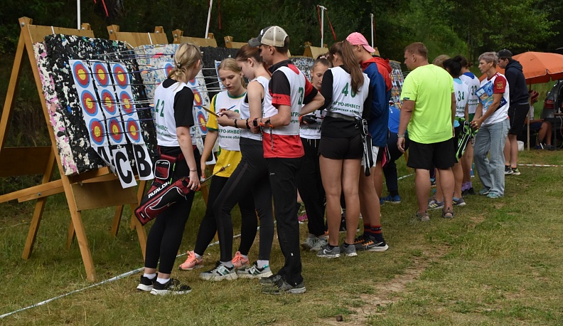 В Людинове проходят этапы Кубка России по стрельбе из лука