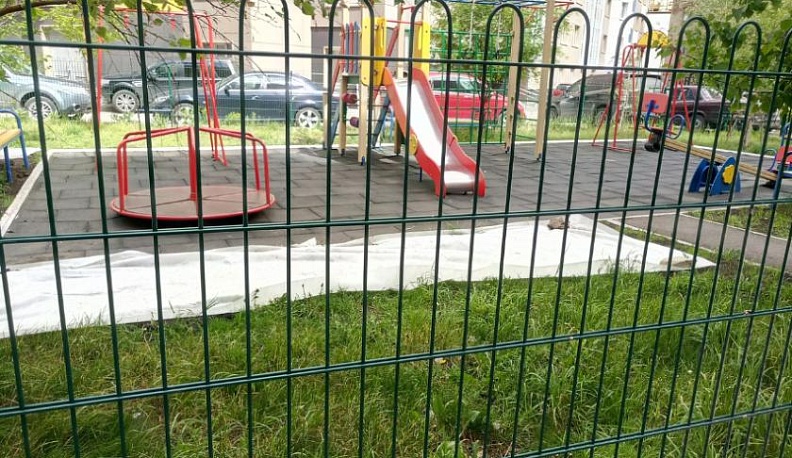 Градоначальник Калуги выступил против озаборивания детских площадок