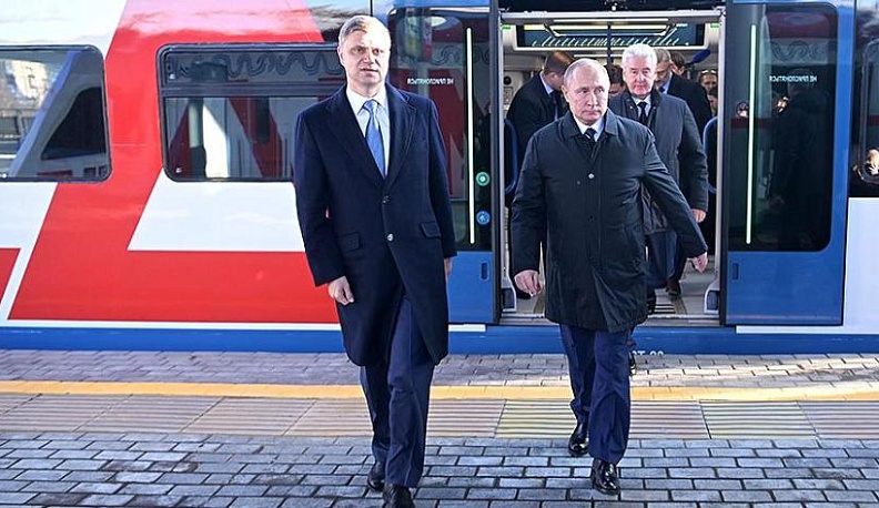 Владимир Путин назвал увеличение стоимости справок для водителей чушью