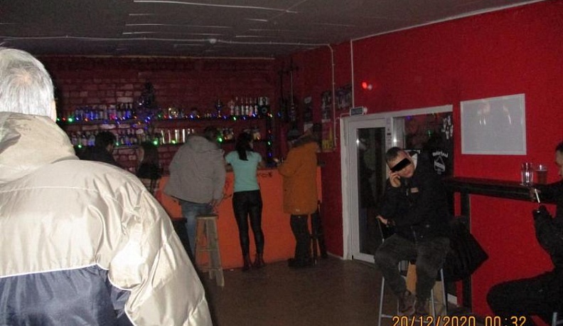 В Калуге оштрафуют два ночных заведения за работу после полуночи