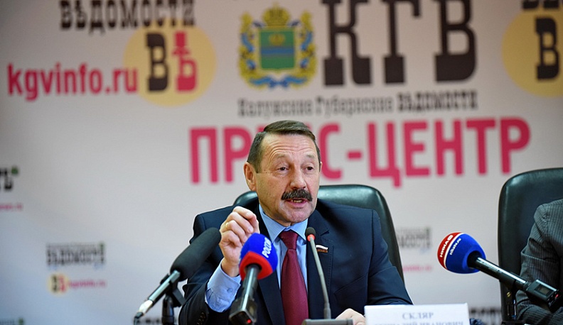 Геннадий Скляр рассказал, как в Госдуме отреагировали на уход Анатолия Артамонова с поста губернатора