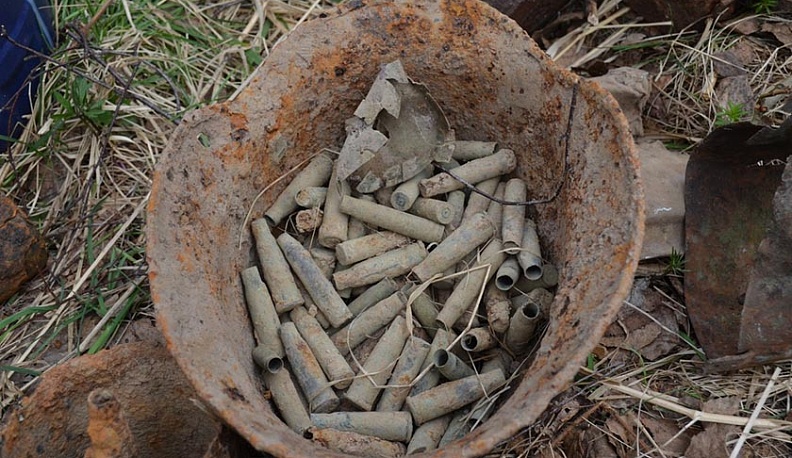 Геннадий Скляр поздравил поисковиков с их праздником