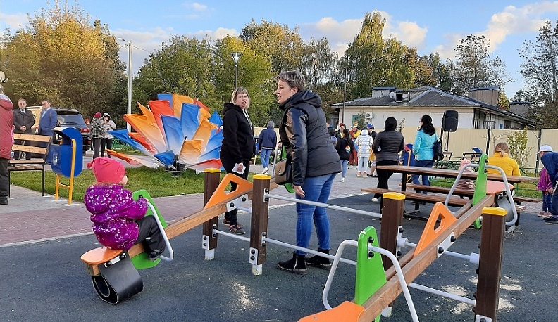 В микрорайоне Турынино в Калуге открылась многофункциональная площадка