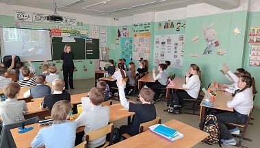 Калужским школьникам напомнили о безопасности на дорогах