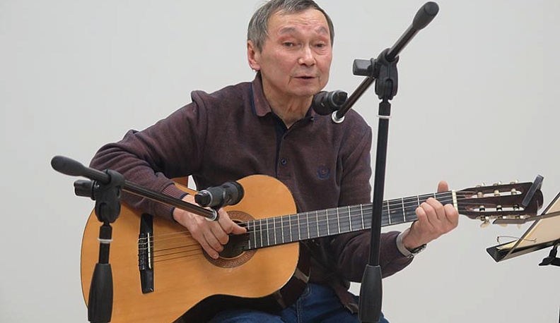 В библиотеке Кременок собрались барды