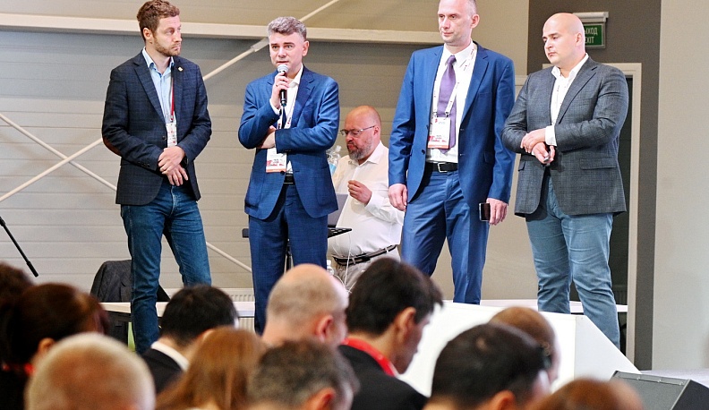 Форум «Цифровая эволюция» удивил разнообразием своих мероприятий во второй день работы